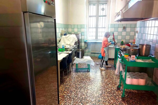 Scuola Bilingue Duchessa Elena d'Aosta Torino | Cucina interna